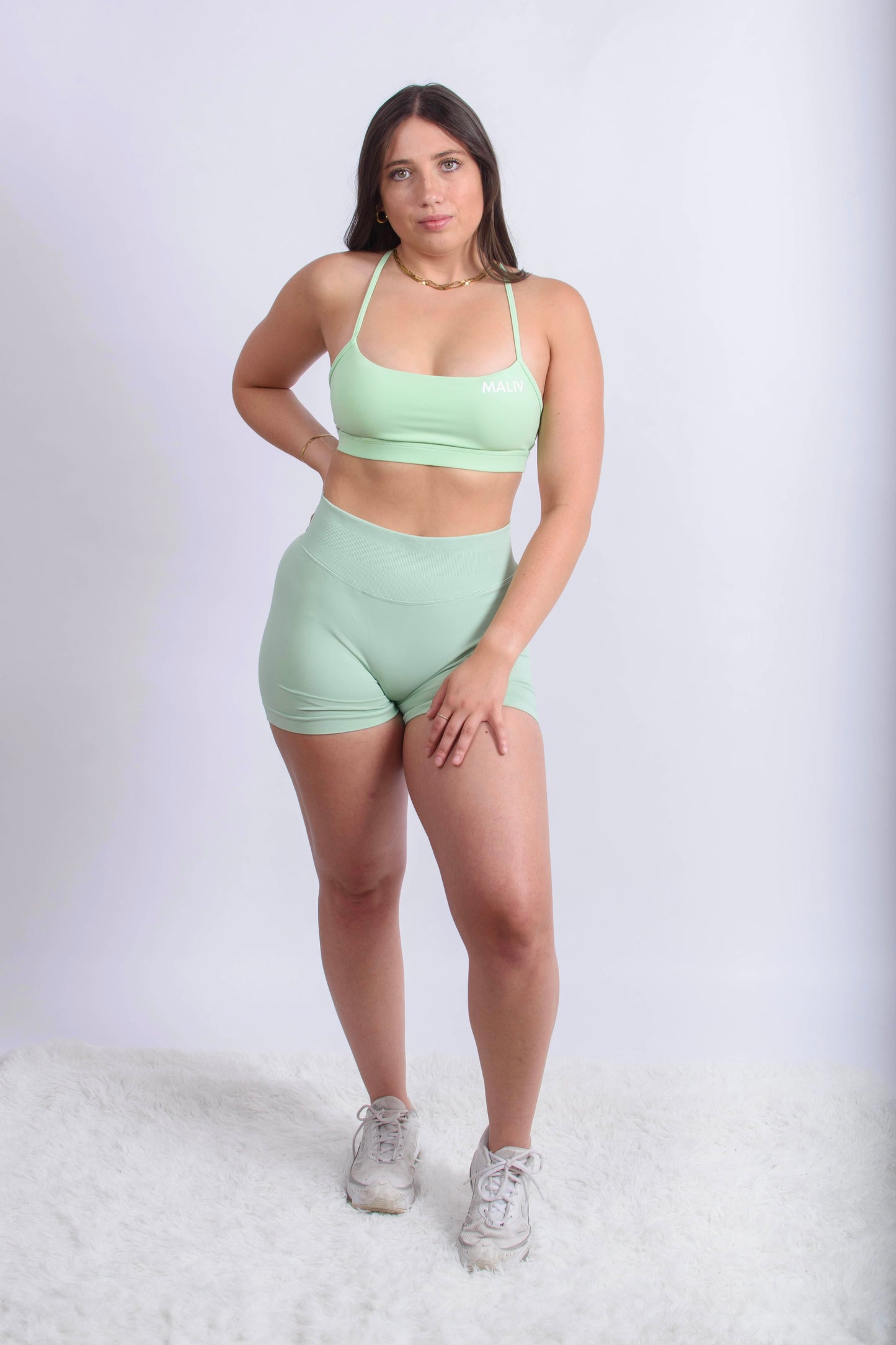 MINT SEAMLESS SHORT
